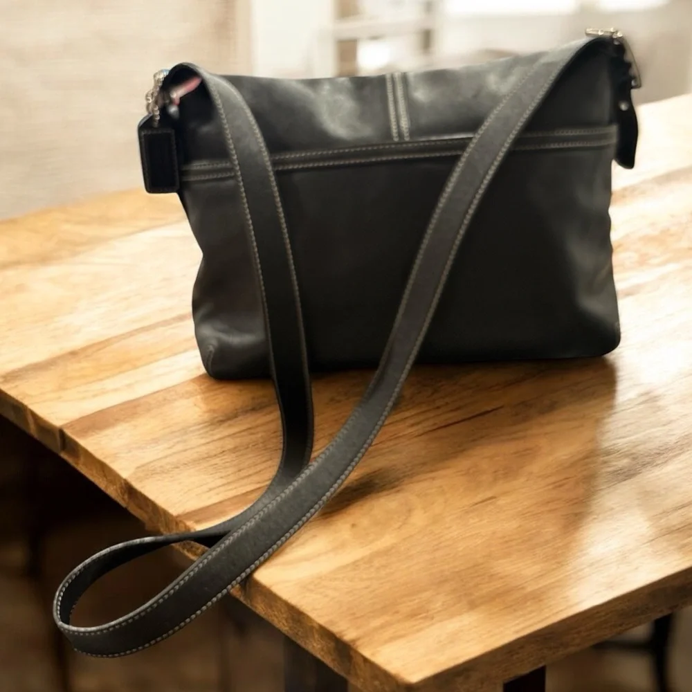 Coach Legacy 9570 Convertible crossbody Bag